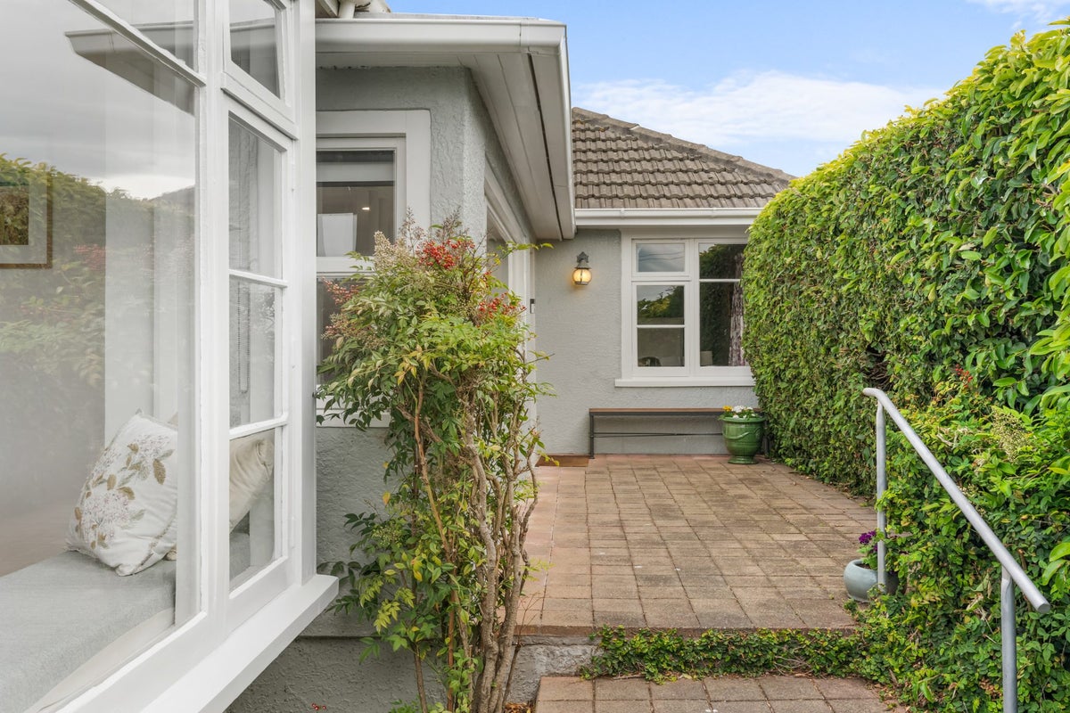 1/47 VAGUES ROAD, Northcote, Christchurch - Carousel 1