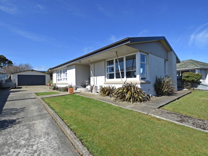5 Orwell Crescent, Newfield, Invercargill - Carousel 1