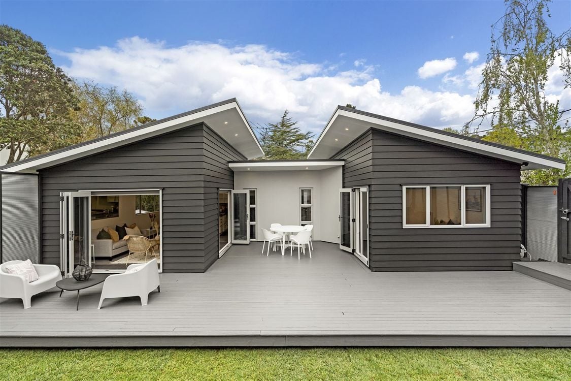 32A Matipo Road, Mairangi Bay, Auckland - Carousel 1