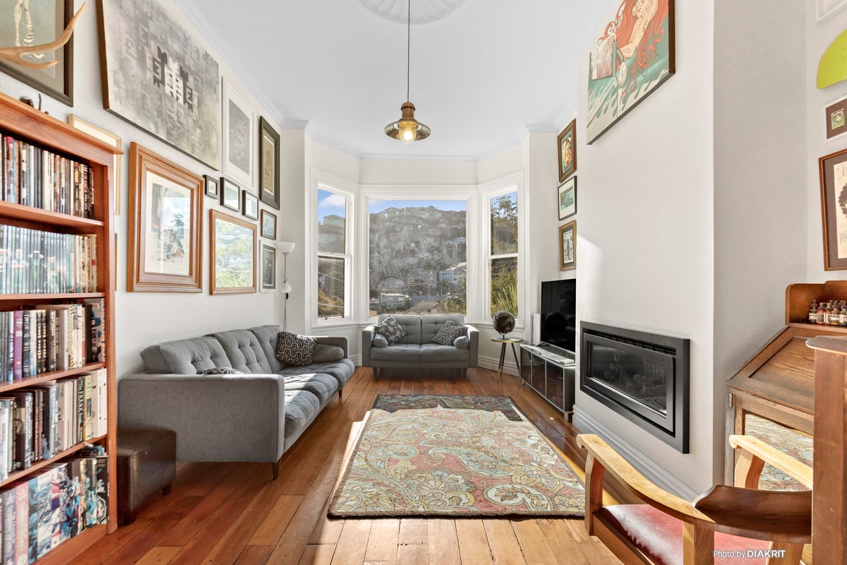 93 Waipapa Road, Hataitai, Wellington - Carousel 2