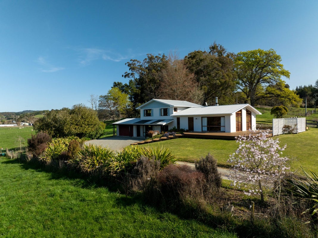 51 Kelling Road, Upper Moutere - Carousel 2