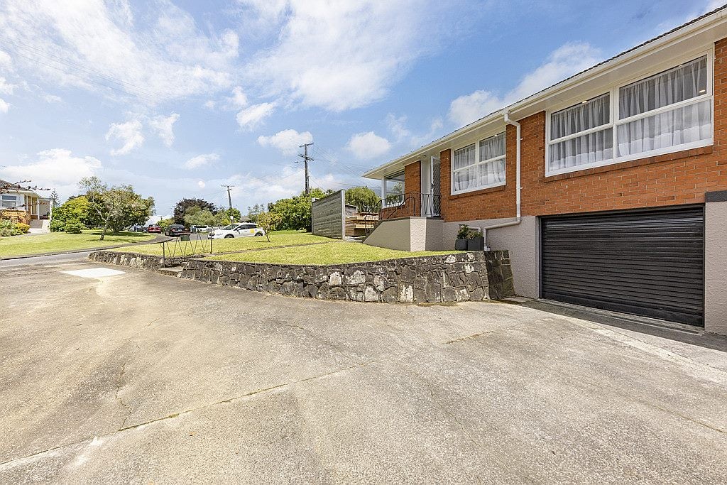 1/15 Currie Avenue, Mount Roskill, Auckland - Carousel 13