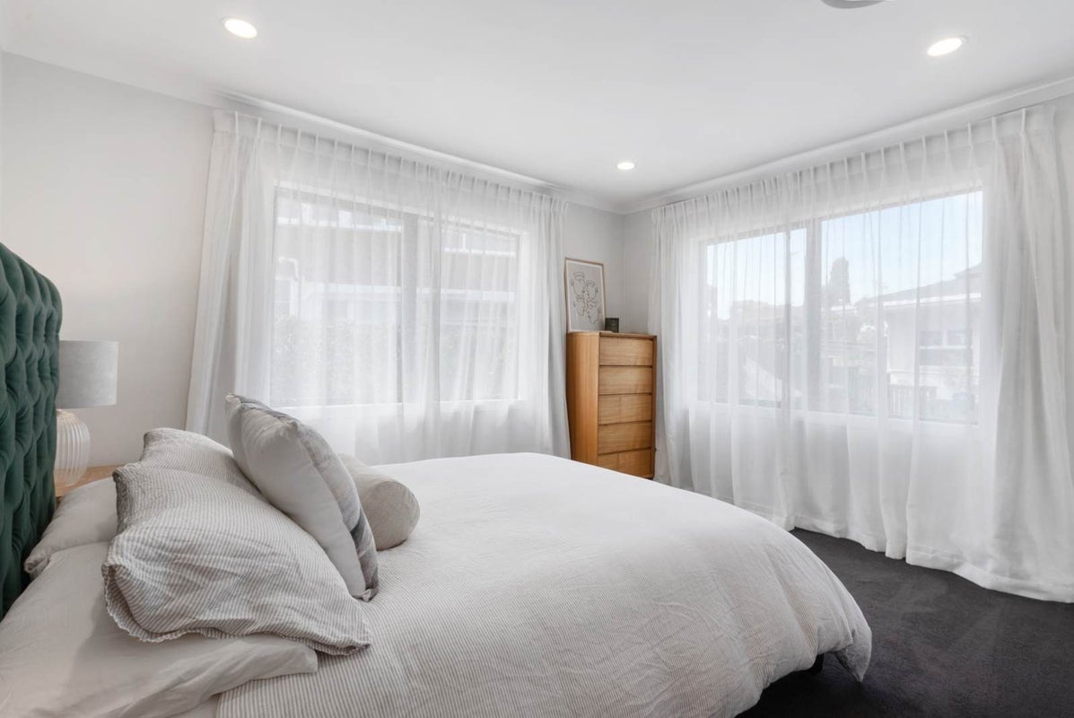 9 Lindsay Place, Hillsborough, Auckland - Carousel 32