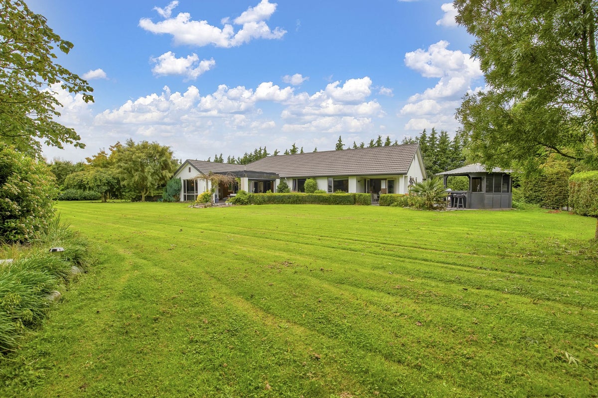 2512 South Eyre Road, Eyrewell, Rangiora - Carousel 2