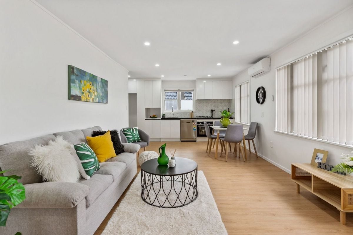 1/18 Plunket Avenue, Manukau Central, Auckland - Carousel 2