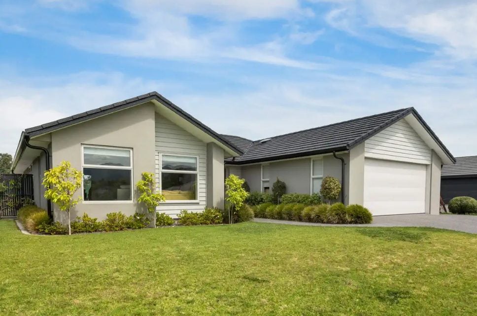 46 Arran Drive, Aongatete, Katikati - Carousel 1