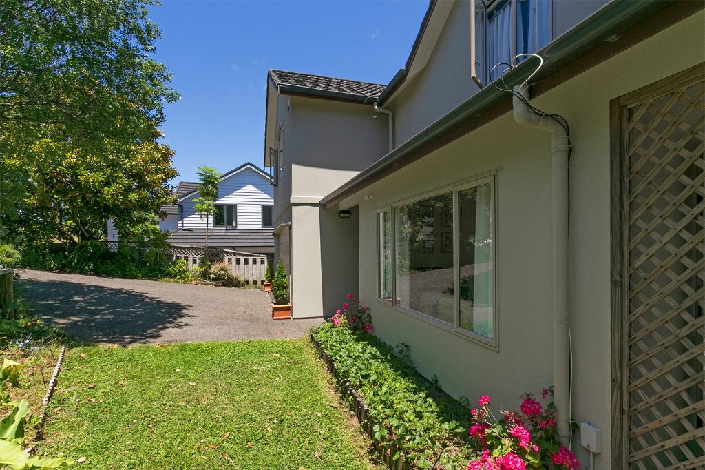 12C Cranbrook Place, Glendowie, Auckland - Carousel 2