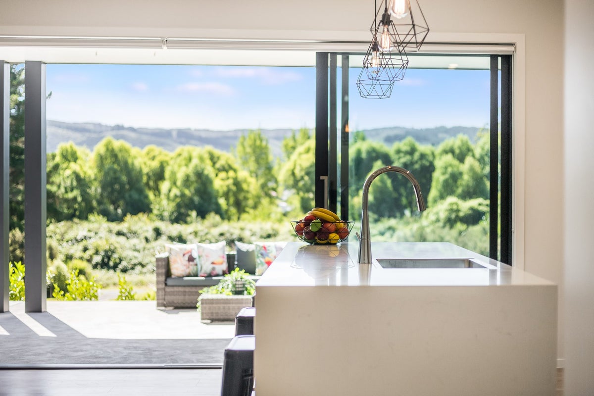 20B Stroma Way, Timberlea, Upper Hutt - Carousel 2