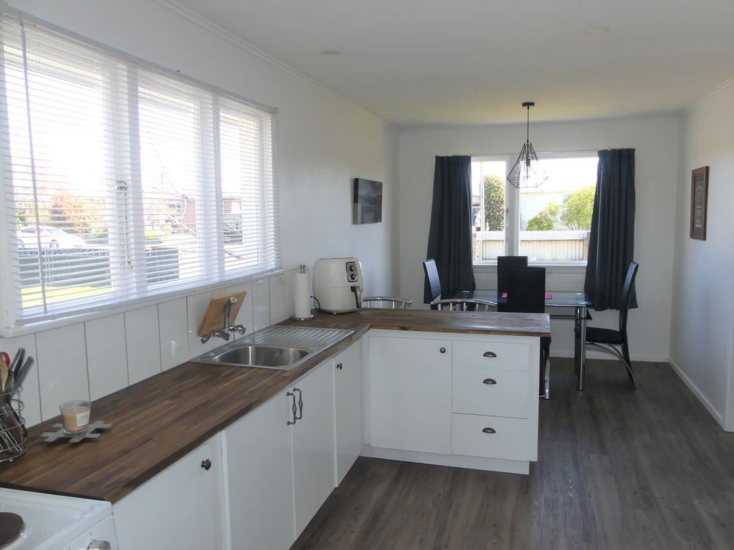 147 Stobo Street, Grasmere, Invercargill - Carousel 2
