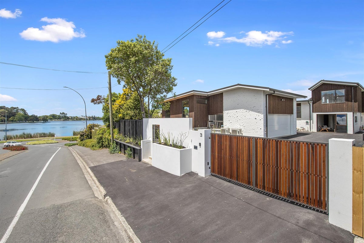 3 Killarney Road, Frankton, Hamilton - Carousel 2