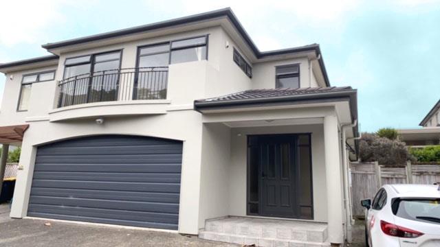 60 English Oak Drive, Schnapper Rock, Auckland - Carousel 1