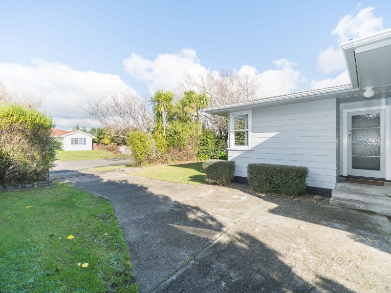 5 Henare Street, West End, Palmerston North - Carousel 2