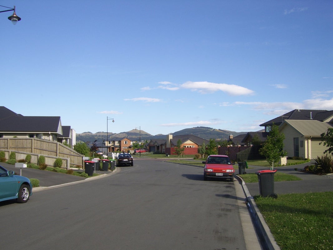 11 Date Crescent, Aidanfield, Christchurch - Carousel 12