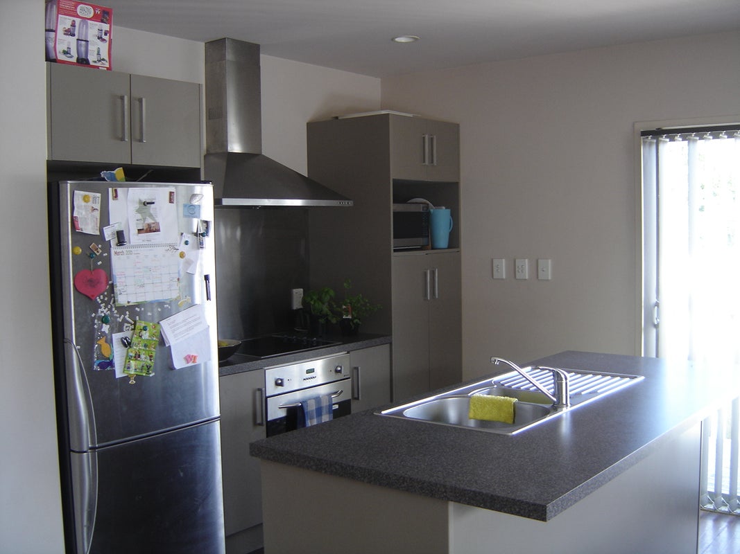 15A Carey Street, Maeroa, Hamilton - Carousel 1