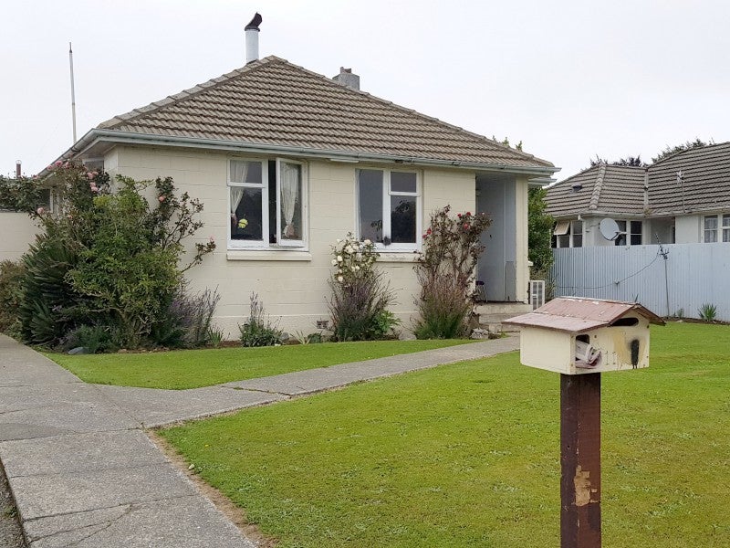 11 Tummel Street, Glengarry, Invercargill - Carousel 1