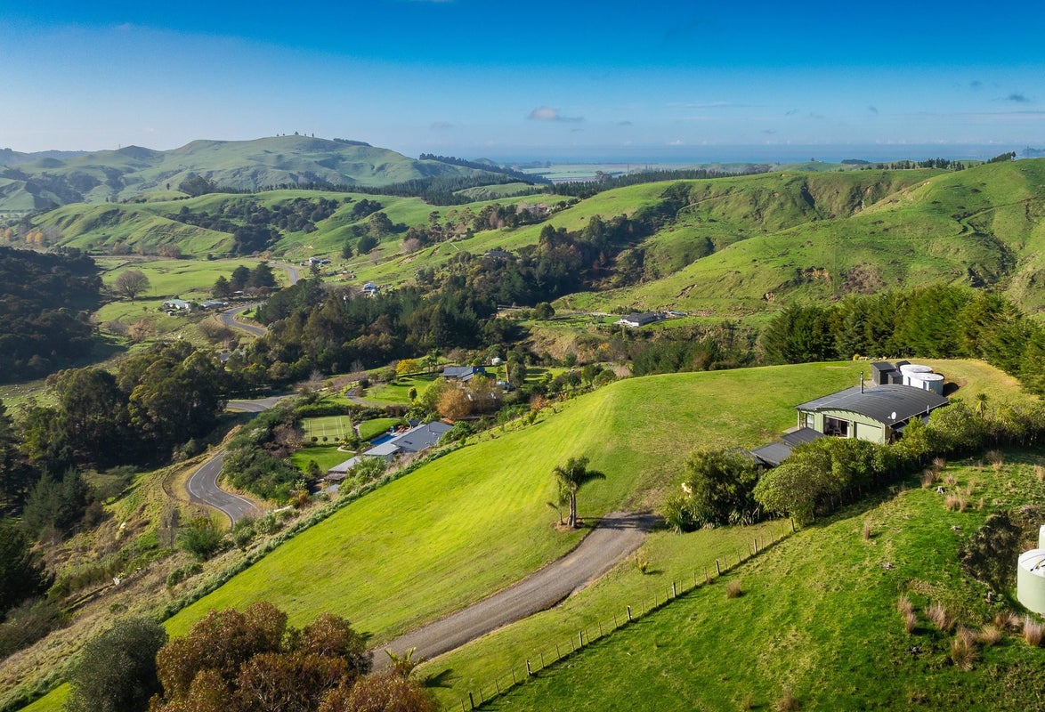 849 Seafield Road, Puketapu, Napier - Carousel 1