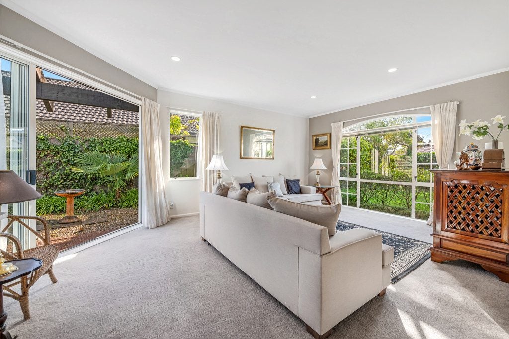 5 Bronte Place, Somerville, Auckland - Carousel 2