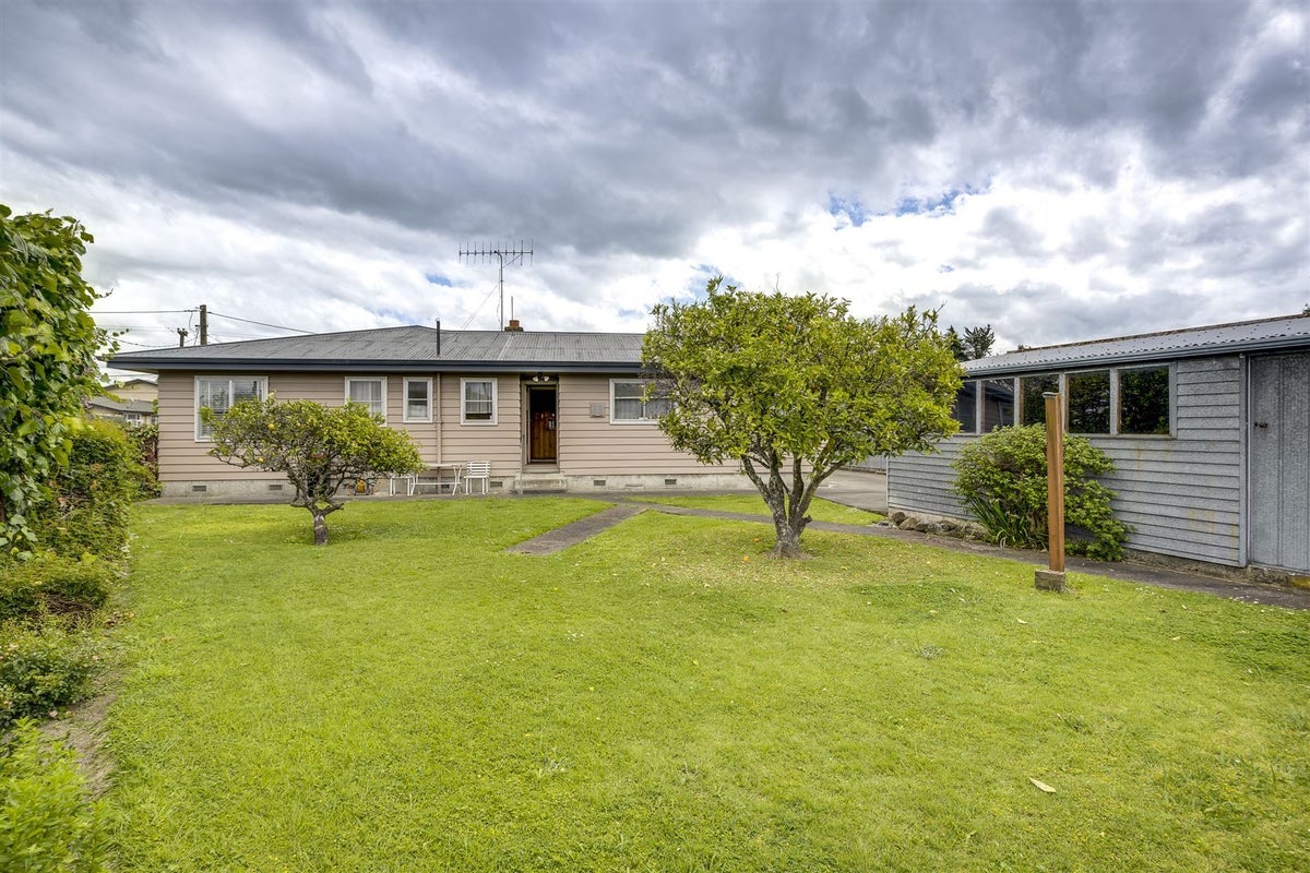 60 Coverdale Street, Onekawa, Napier - Carousel 1
