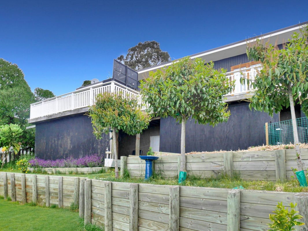 187 Mount Pleasant Road, Mount Pleasant, Christchurch - Carousel 2
