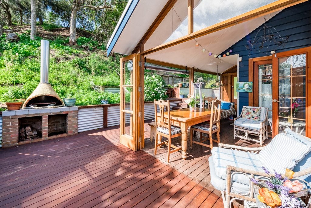 5 Flaxmere Street, Waikanae Beach, Waikanae - Carousel 2