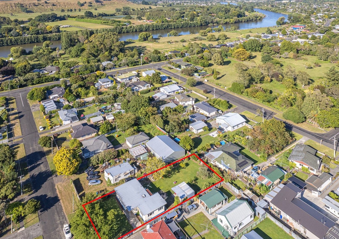 11 Madras Street, Aramoho, Whanganui - Carousel 18