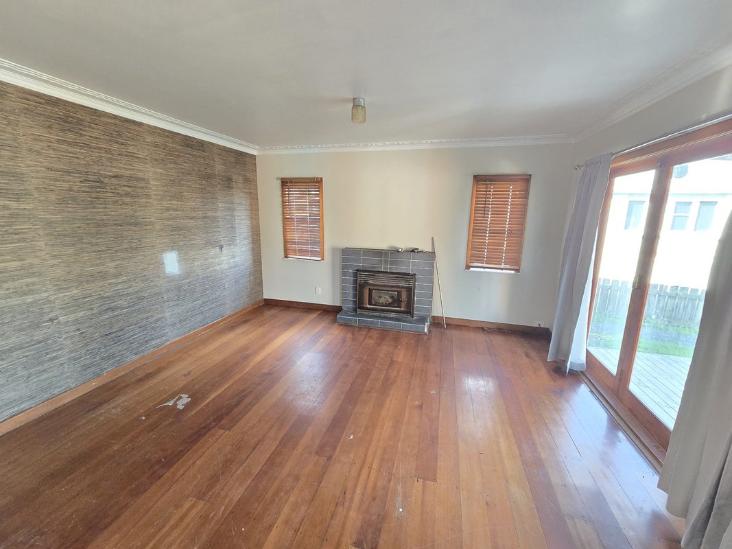 690 Swanson Road, Swanson, Auckland - Carousel 2