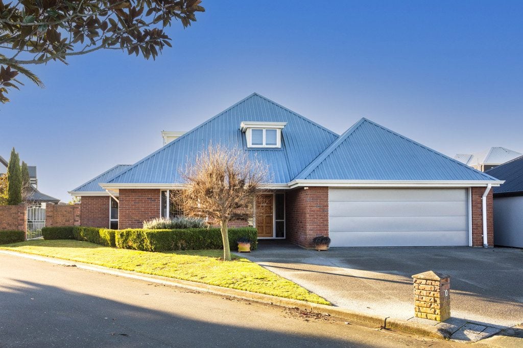 10 Cordyline Place, Waimairi Beach, Christchurch - Carousel 1