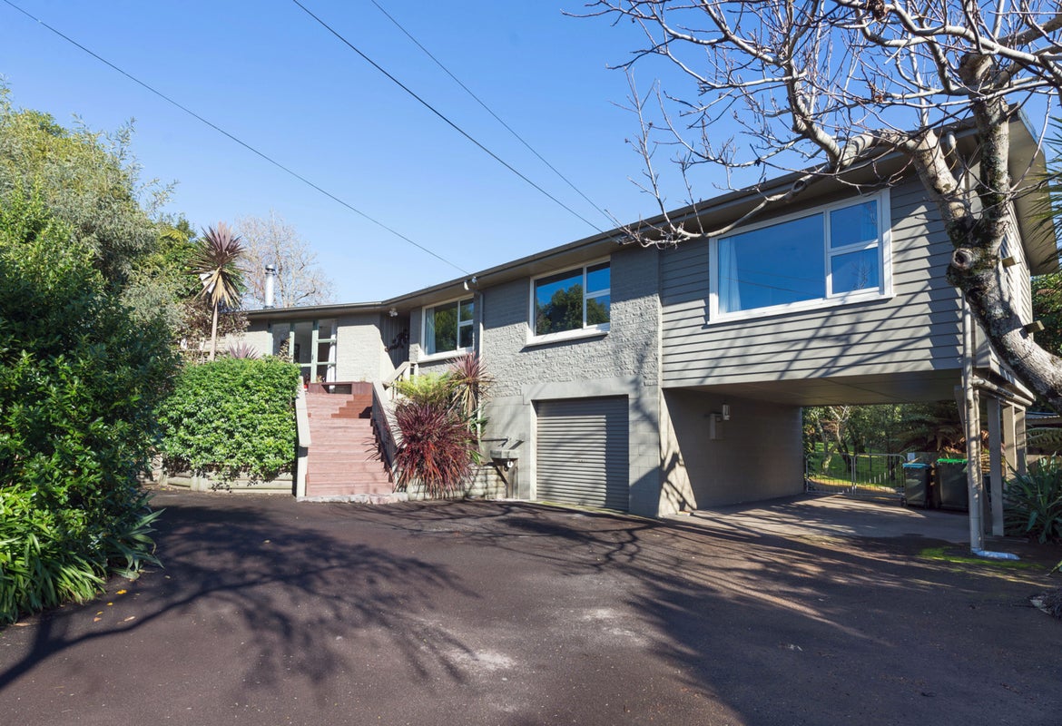 9 Kotuku Street, Springfield, Rotorua - Carousel 1