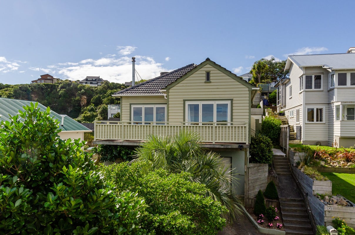 201 Townsend Road, Miramar, Wellington - Carousel 2