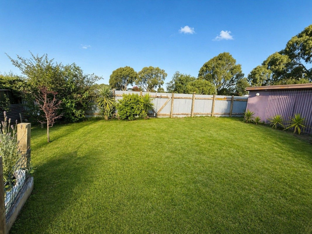 13B Hudson Road, Flaxmere, Hastings - Carousel 6