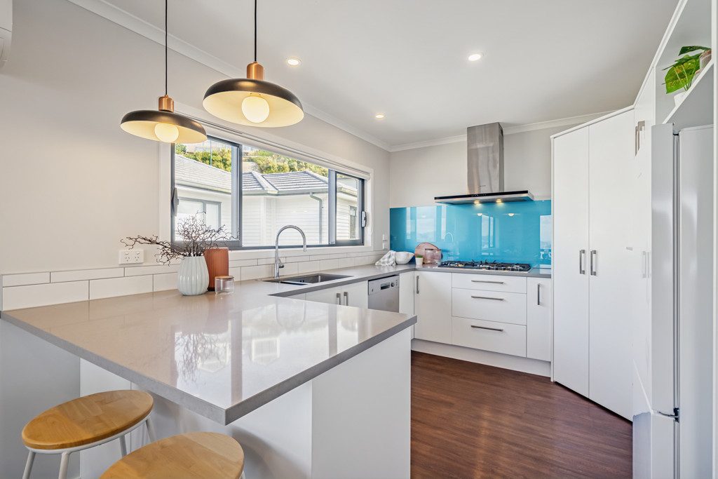 12 Grumman Lane, Newlands, Wellington - Carousel 2