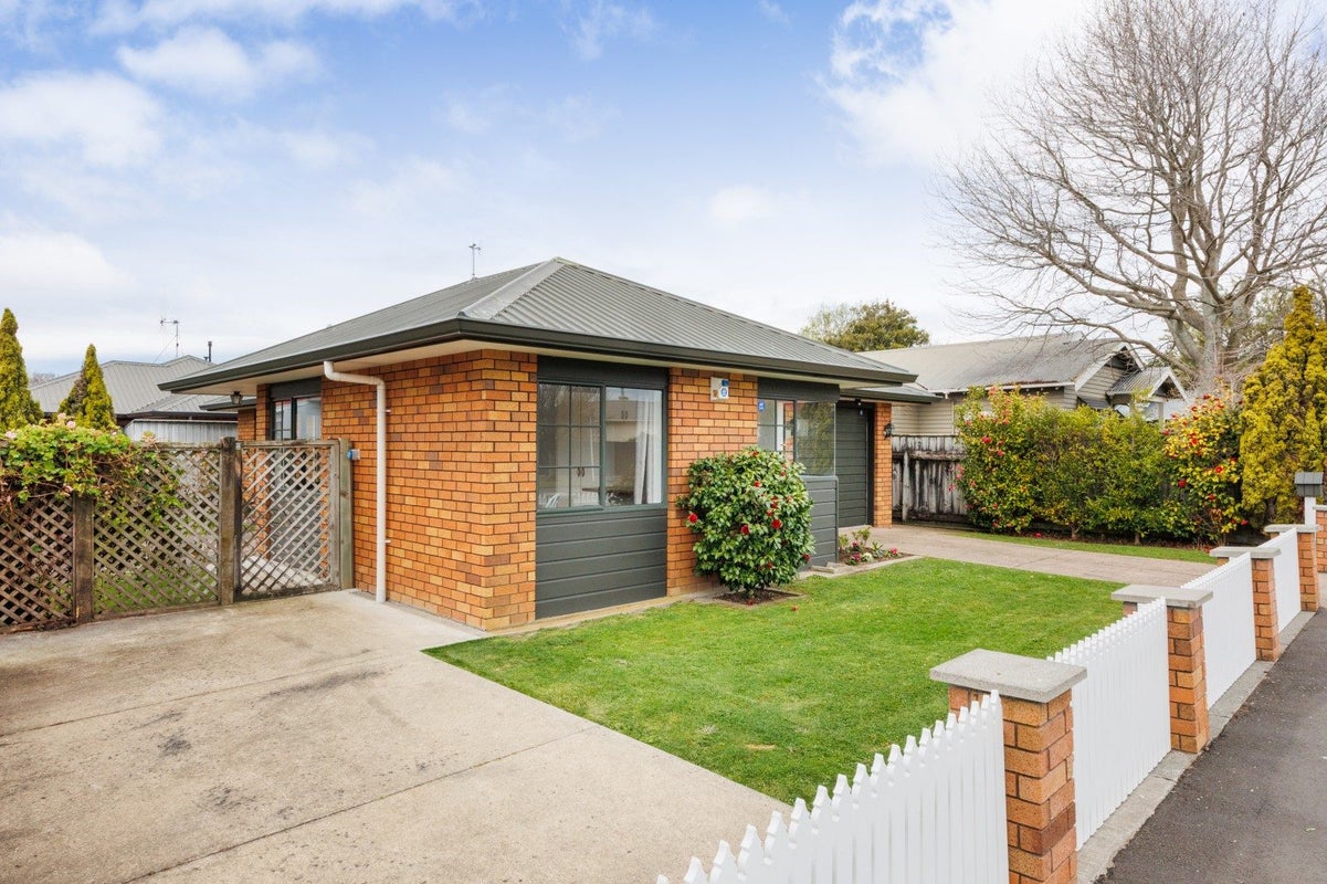 49 Lyndhurst Street, Takaro, Palmerston North - Carousel 17