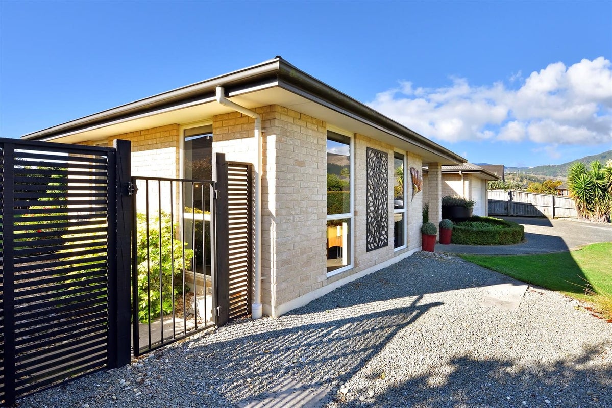 4 Ruth Taylor Avenue, Stoke, Nelson - Carousel 2