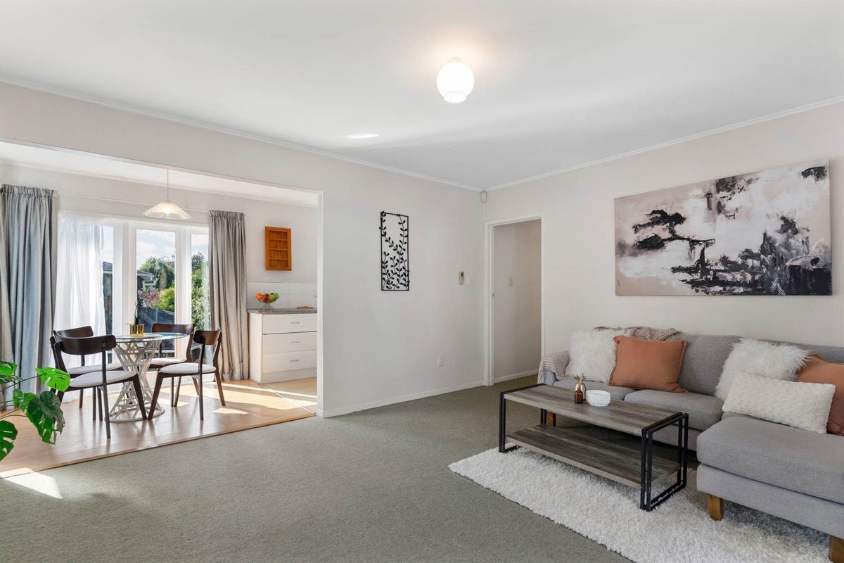 5A Woodvale Road, Glen Eden, Auckland - Carousel 2