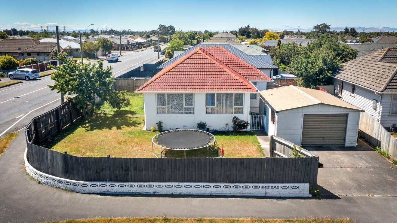 58 Wycola Avenue, Hei Hei, Christchurch - Carousel 1