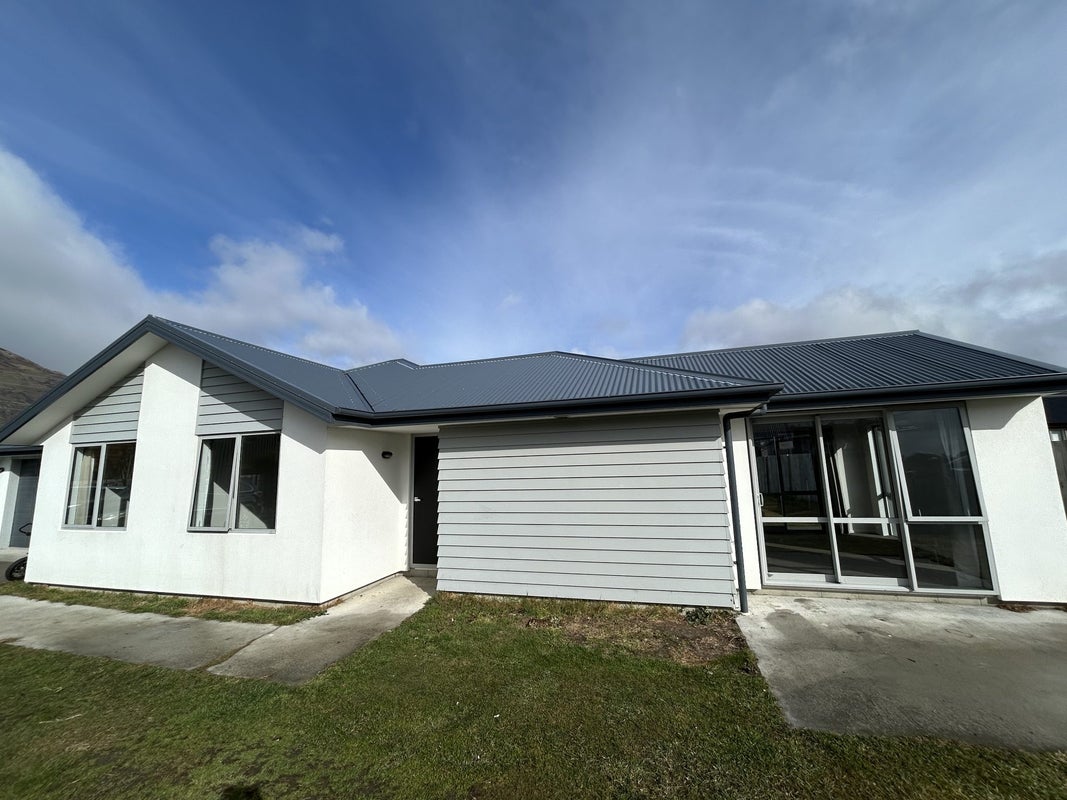 38 Stalker Road, Lower Shotover, Queenstown - Carousel 1