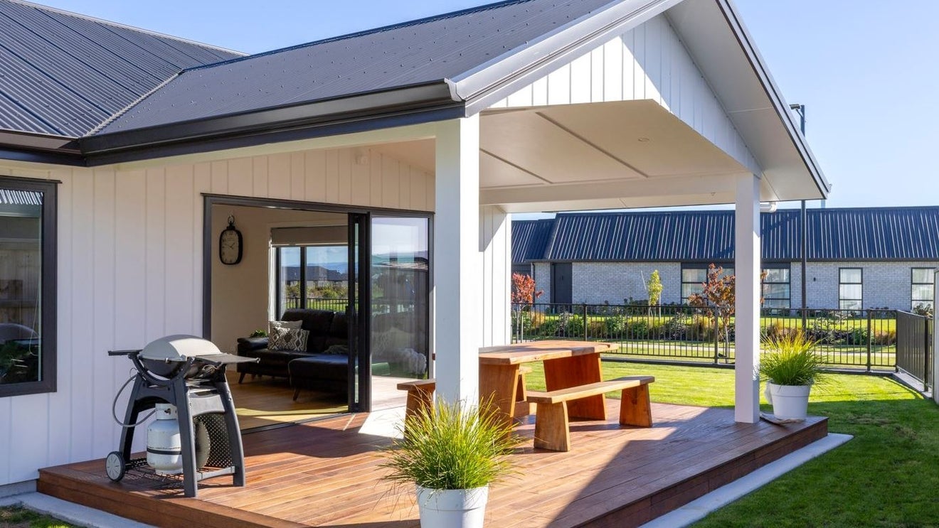 178 Harakeke Drive, Wharewaka, Taupo - Carousel 1