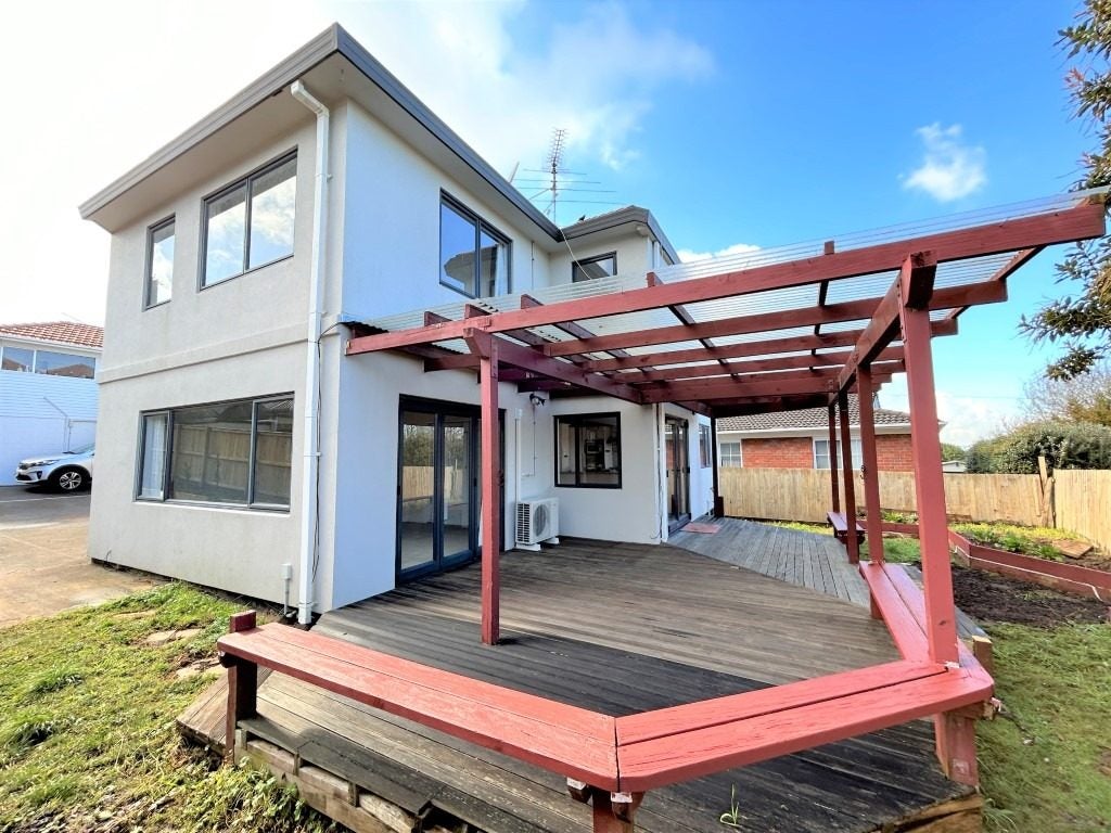 4A Moata Road, One Tree Hill, Auckland - Carousel 1