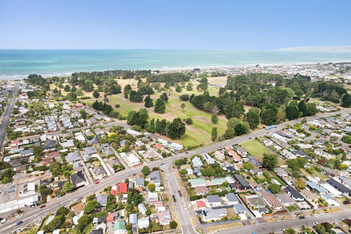 9 Dennitt Street, New Brighton, Christchurch - Carousel 38