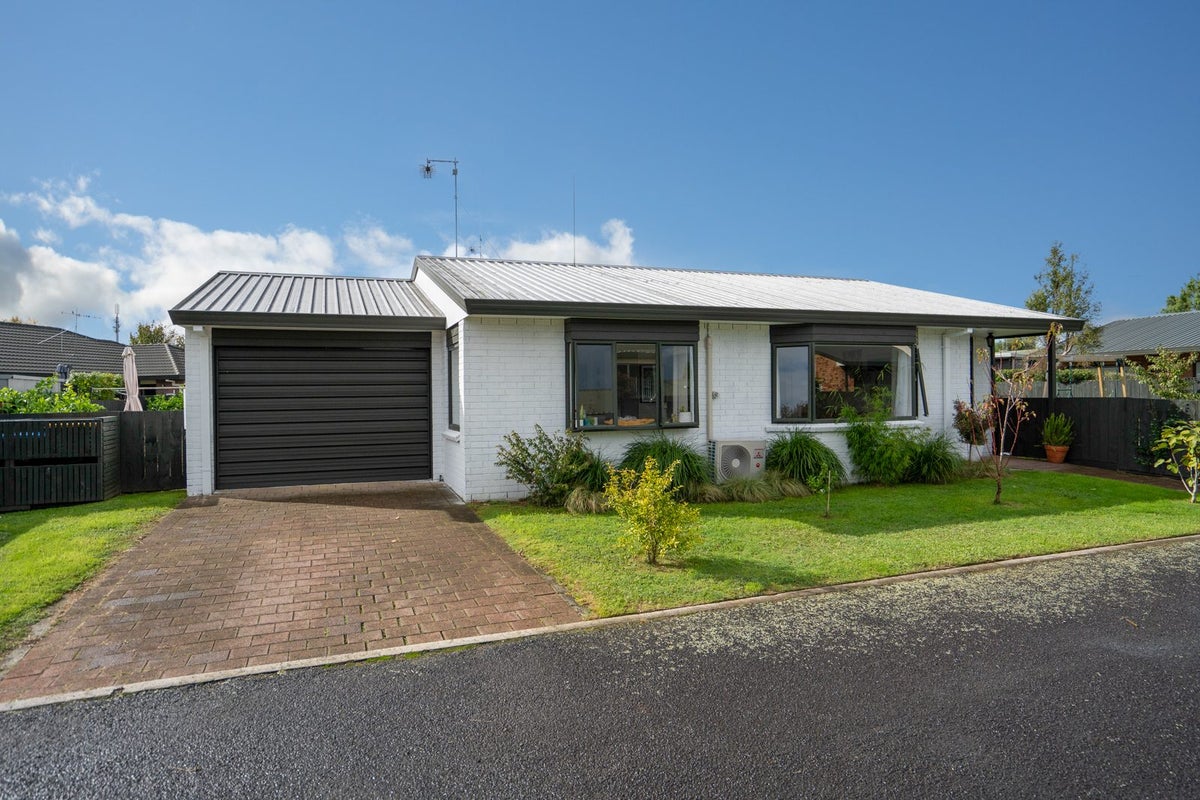 108B Burns Street, Leamington, Cambridge - Carousel 1