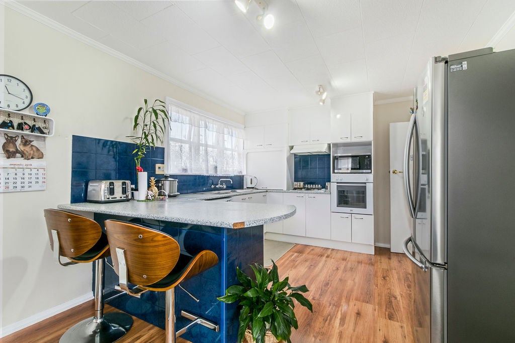 6 Donnelley Drive, Wainuiomata, Lower Hutt - Carousel 10