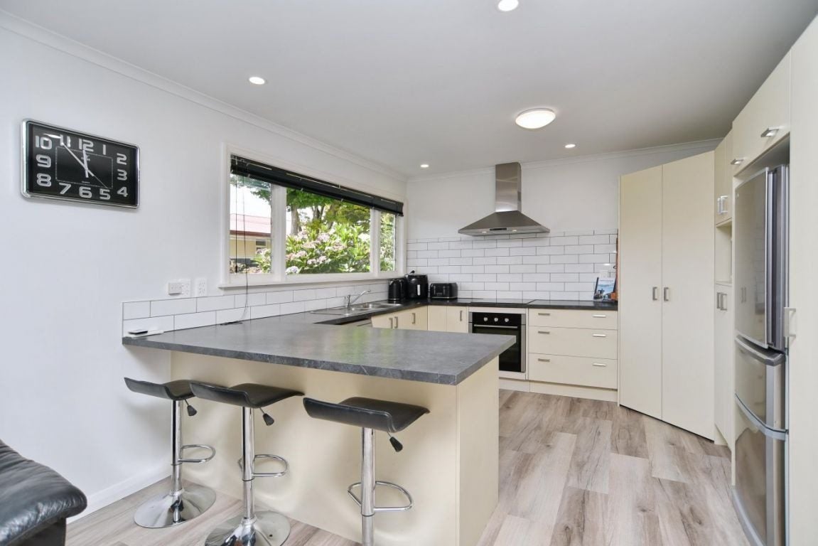 26 Hadlow Place, Burnside, Christchurch - Carousel 2