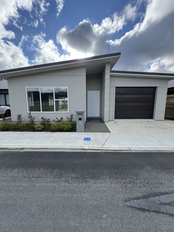 16 Harry Martin Lane, Wainuiomata, Lower Hutt - Carousel 1
