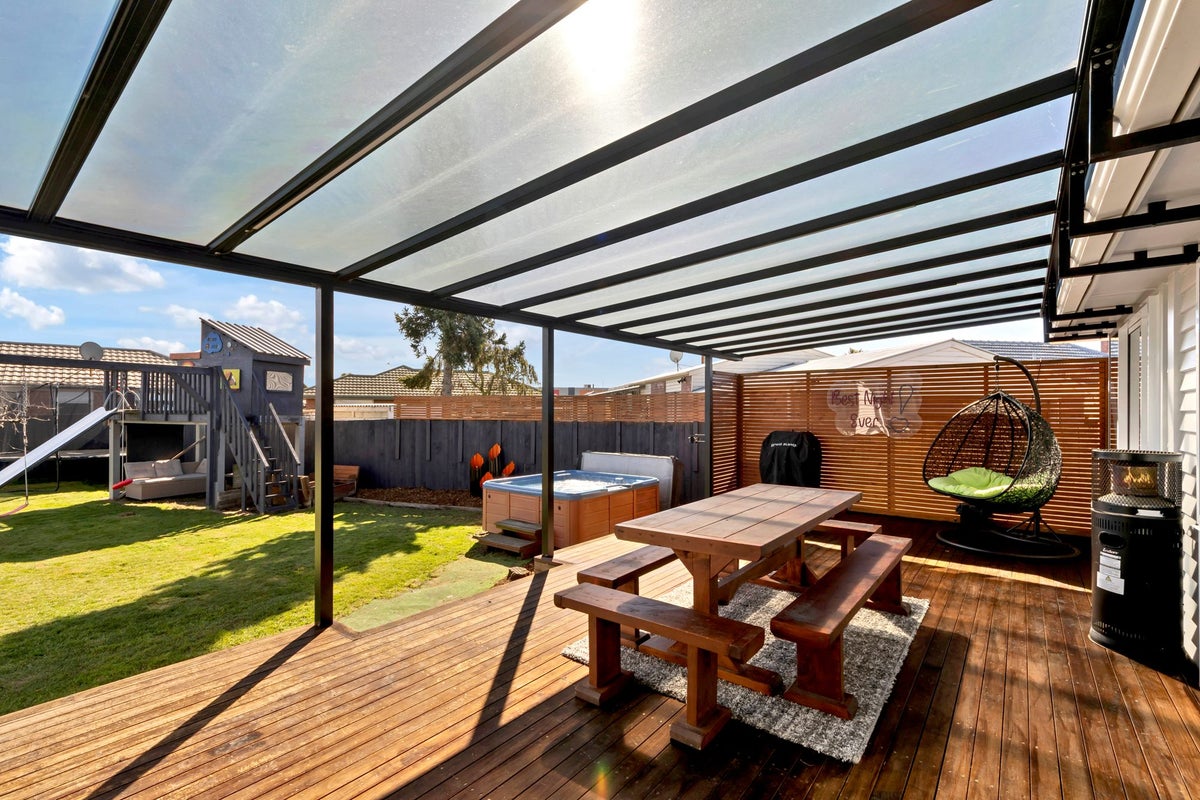 7 Oakhampton Street, Hornby, Christchurch - Carousel 2