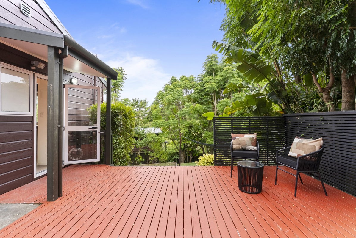 2/137A Rangatira Road, Beach Haven, Auckland - Carousel 2