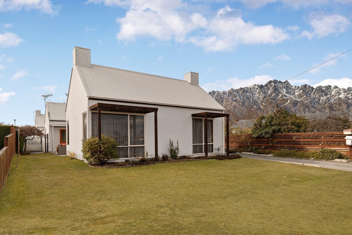 24A McBride Street, Frankton, Queenstown - Carousel 1