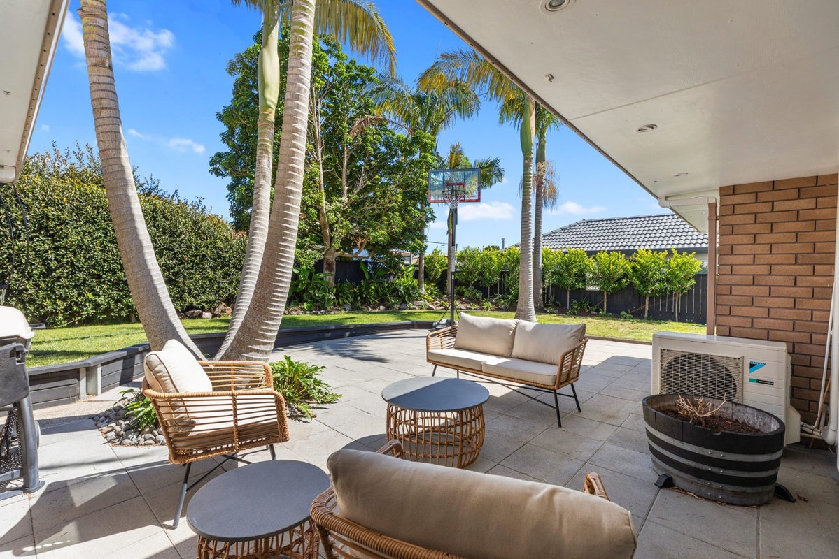 30 Harlech Glen, Bethlehem, Tauranga - Carousel 2
