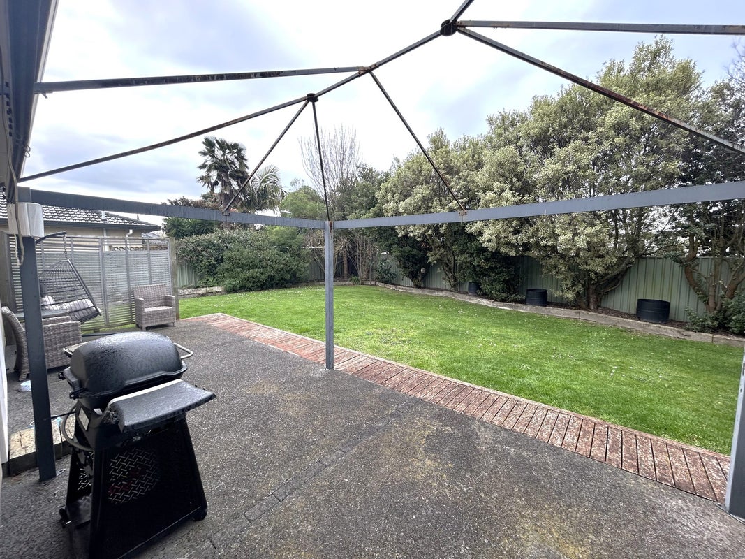7 Delta Mews Place, Clive, Clive - Carousel 17