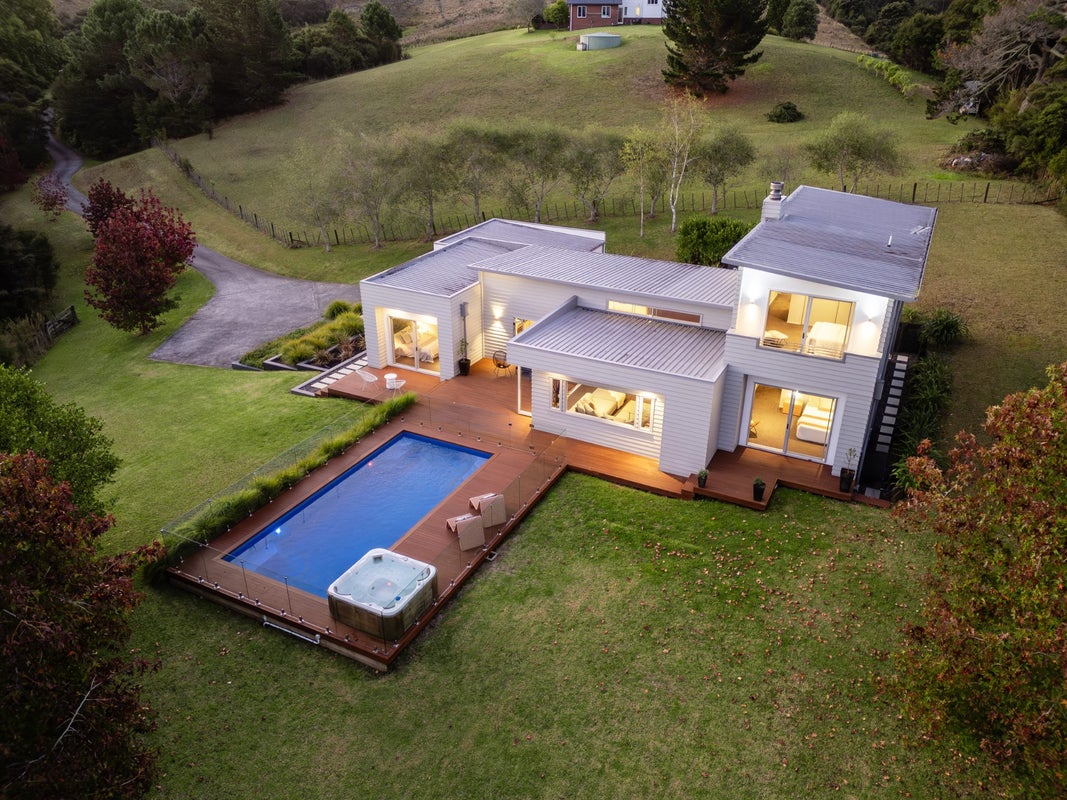641B Ridge Road, Albany - Carousel 1