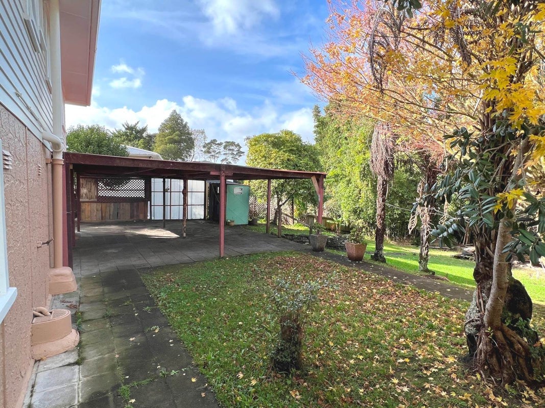14 Sylvan Crescent, Te Atatu South, Auckland - Carousel 13